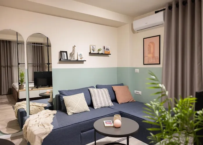 Apartament Three Doors Apartments, Strawberry *